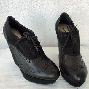 Goth platform shoes (Deandri style)
